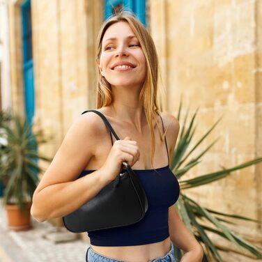 Жіноча сумка Kleine Handtasche: чорна сумка через плече з PU-шкіри, знімний ланцюжок, 26x7x15 см