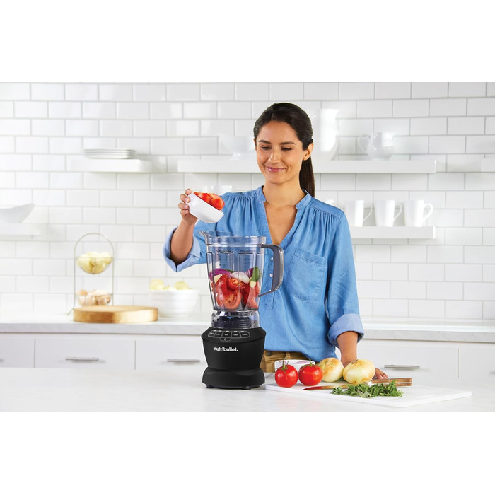 Блендер Nutribullet Full Size Combo 1200 Вт, електричний міксер, багатофункціональний подрібнювач, 1,9 л кувшин, склянки 946 мл і 710 мл, чорний, модель NBF500MB