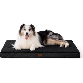 колір: чорний