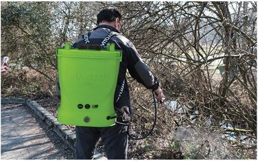 Vito Battery-Powered Sprayer, 12 V, 16 l, up to 6 bar, max. battery life 4 h, charger included, for plants, gardens, and roofs.