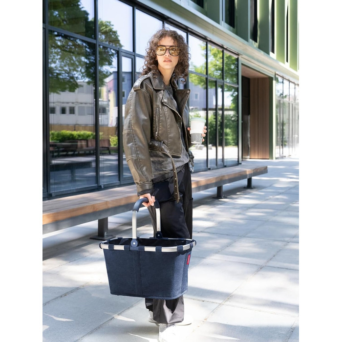 Сумка-шопер Reisenthel Carrybag Twist Navy – великий об'єм, практична внутрішня кишеня, водонепроникний дизайн