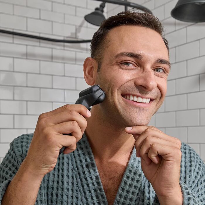 Електричний триммер MANSCAPED® The Chairman™ Plus: 2 змінні насадки, SkinSafe®-фільтр, USB-C зарядка, ніжний до шкіри