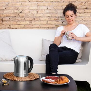Електричний чайник Cecotec ThermoSense 1.2 л з нержавіючої сталі, бездротовий, з регулюванням температури