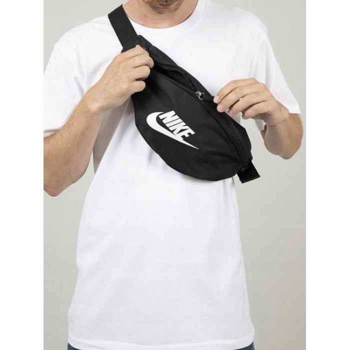 Поясна сумка Nike Heritage Hip Pack, чорна