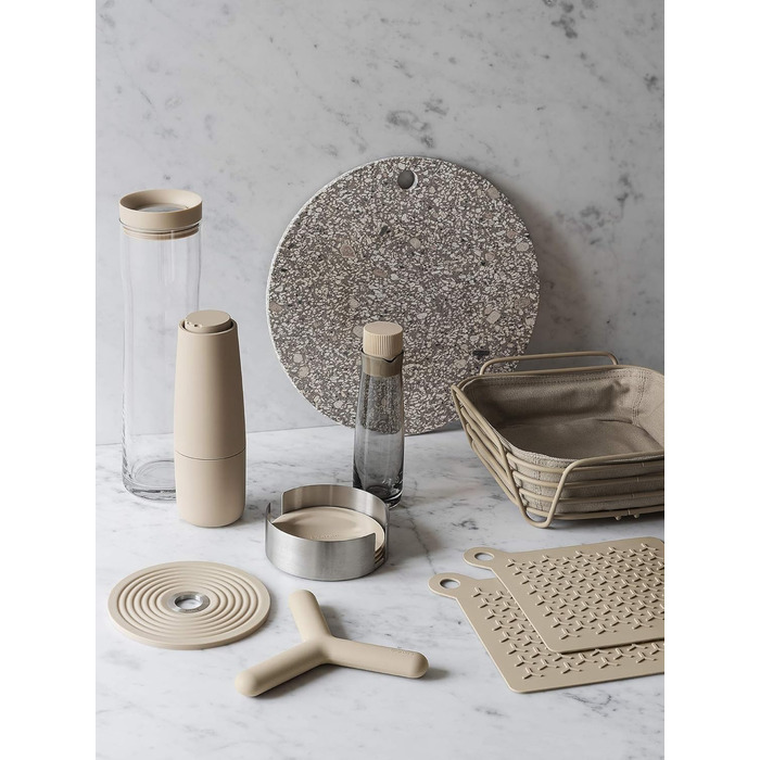blomus -LARETO- Set of 6 Silicone Coasters, soft beige tone, including stainless steel holder, color (64065) (Magnetic)