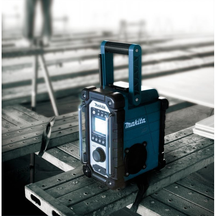 Радіо для будівельного майданчика Makita DMR112 з DAB+ та Bluetooth (7,2 В - 18 В, без акумулятора, без зарядного пристрою)