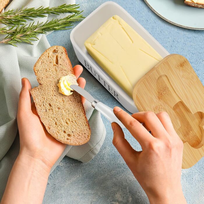Large butter dish with lid and knife, European size, porcelain butter container, butter box for butter, nuts, cheese, 650 ml