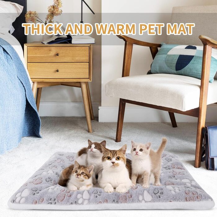 М'який флісовий лежак для собак та котів - фліс, 89x68 см (синій фон, білі зірки)