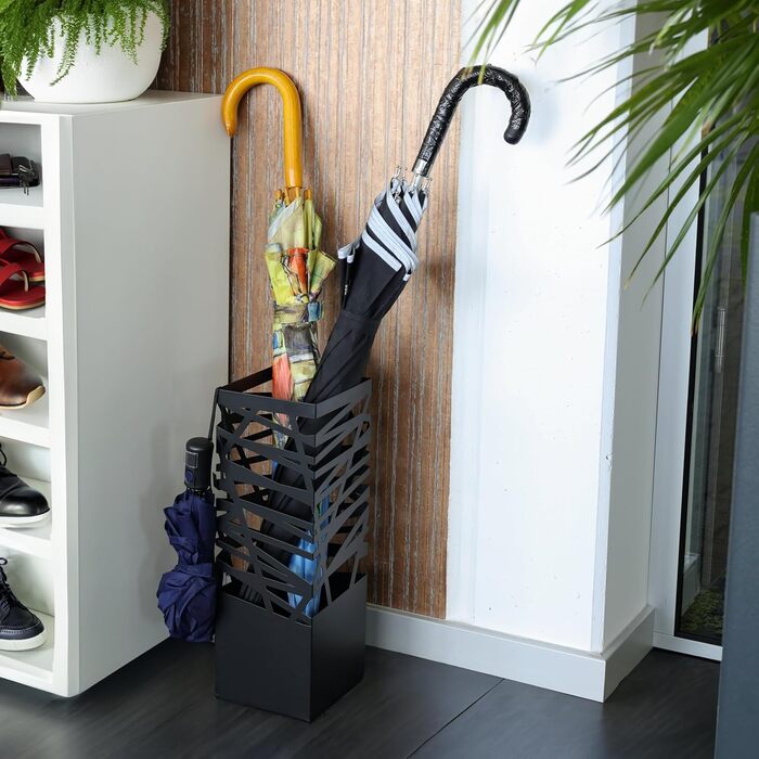 Dönges Maxi Metal Umbrella Stand with Drip Tray & Hooks - Space-Saving, Elegant Black - Ideal for Entryway & Foyer Decoration