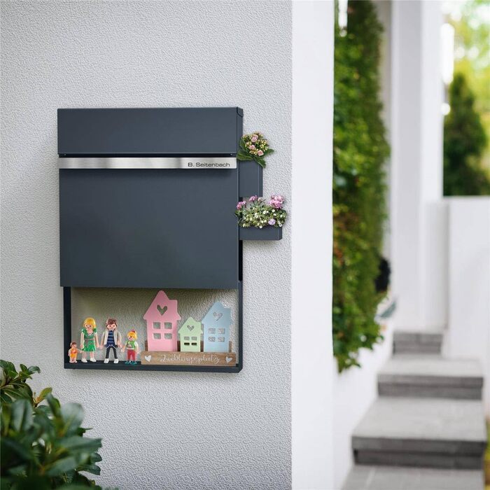 Поштовий ящик Metzler Stelio Anthrazit з газетницею та гравіюванням імені з нержавіючої сталі V2A - RAL 7016