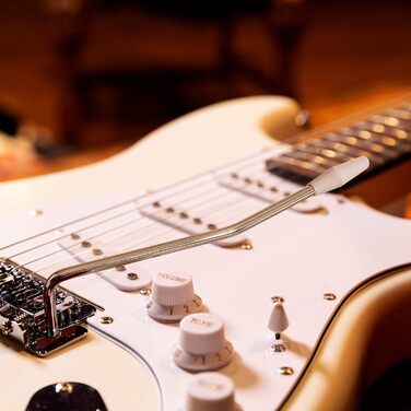 Електрогітара Max GigKit 4/4 з підсилювачем 40 Вт, аксесуарами та чохлом