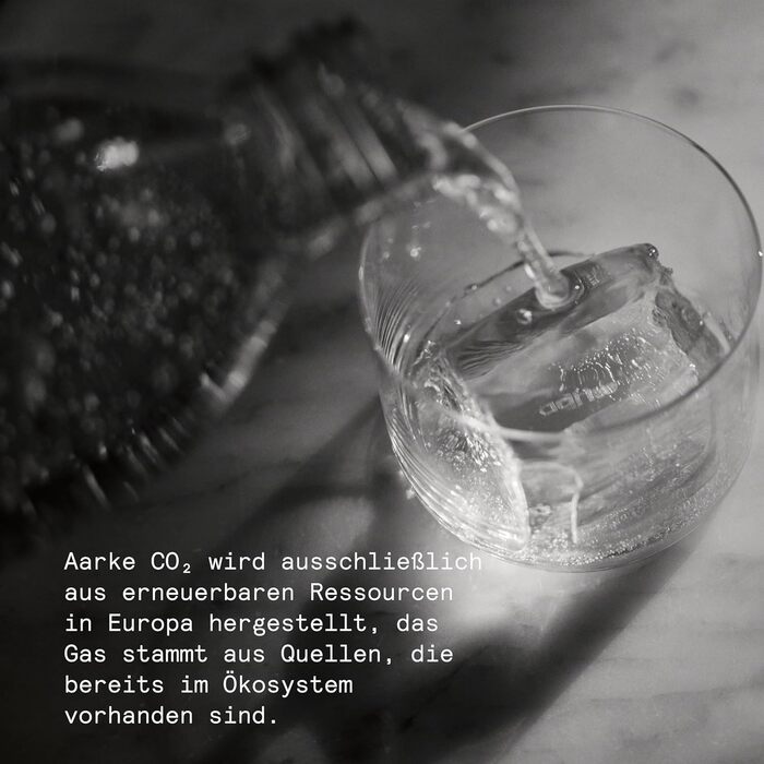 Aarke Carbonator 3 - Содовий апарат з нержавіючої сталі матового чорного кольору з 2 пляшками PET 1л без BPA. Для газування води з крана, сумісний з CO2 циліндрами 60л.