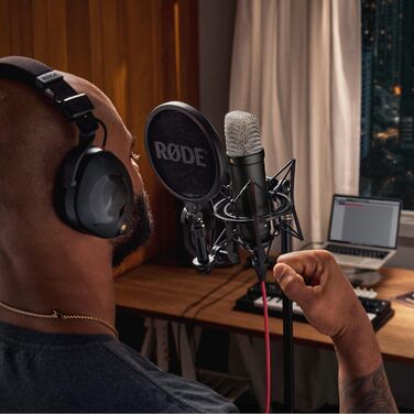 Мікрофон RØDE NT1 5 Generation: велика мембрана, XLR/USB, зі спінером та поп-фільтром для запису вокалу та подкастів (чорний)