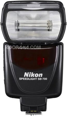 Спалах Nikon SB-700 для цифрових дзеркальних камер Nikon SLR
