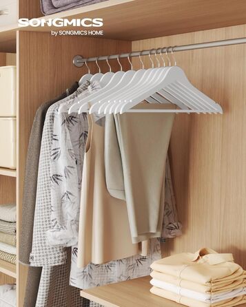 В'язки для одягу SONGMICS, набір з 20 шт., дерев'яні, тонкі, для сорочок та жакетів, з вирізами для плечей, для штанів, поворотний гачок 360°, з берези, білий, CRW0W02