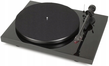 Програвач вінілових платівок Pro-Ject Debut Carbon EVO Black HGL — ідеальний звук та бездоганна якість виконання