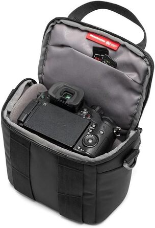 Сумка Manfrotto Advanced Shoulder Bag M III для дзеркальної та бездзеркальної камери з об'єктивом + дощовик