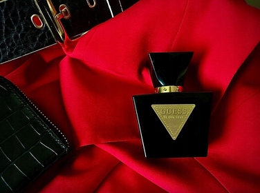 Парфумована вода Guess Seductive Noir, 75 мл, східна