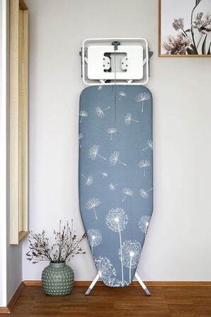 Прасувальна дошка WENKO Professional, металева, 130x98x48 см, з полицею для праски та розеткою, біло-сіра