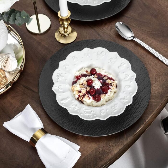 Villeroy & Boch Toys Delight Royal Classic Dinner Plate, White, 23.5 cm / 0.33 l