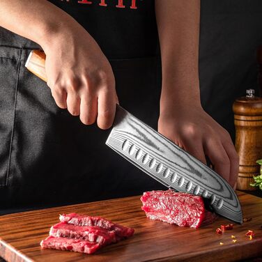 Ніж кухонний FUJUNI Santoku 18 см з лезом з дамаської сталі VG-10, ручка з оливкового дерева, подарункова коробка