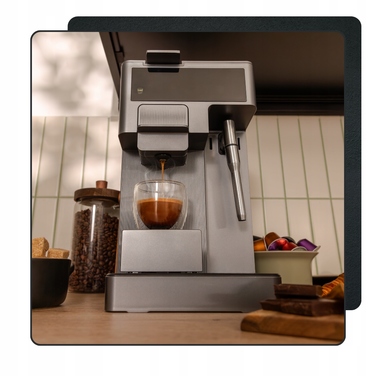Кавомашина тиску та крапельна Cecotec FreeStyle Latte, 1350 Вт, чорна, 20 бар