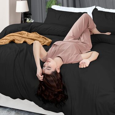 Комплект постільної білизни Utopia Bedding: ковдра 203x228 см, 2 наволочки, чорний, мікрофібра