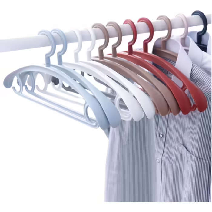 Trrcylp 10-Piece Heavy-Duty Plastic Clothes Hangers, 11.3 kg Capacity, Swivel Hook, Wide Shoulders, Non-Slip, Thick Clothes Hangers (Orange)