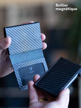 Стильне шкіряне портмоне MAXUS MAGNETIC 2 з відділенням для монет та AirTag, RFID захистом, для карток та грошей, синього кольору