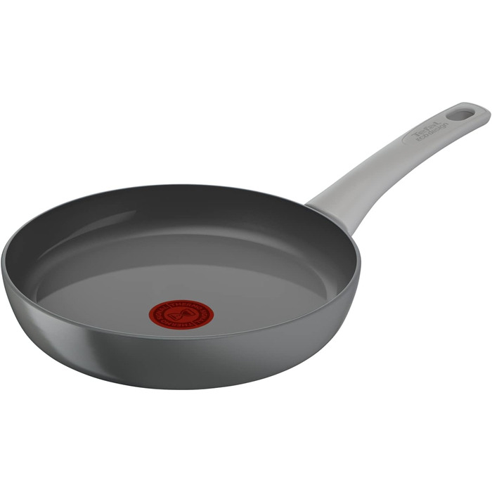 Сковорода Tefal Renew On 24 см з керамічним покриттям, сіра - для всіх плит, включаючи індукційні. Екологічна, перероблена