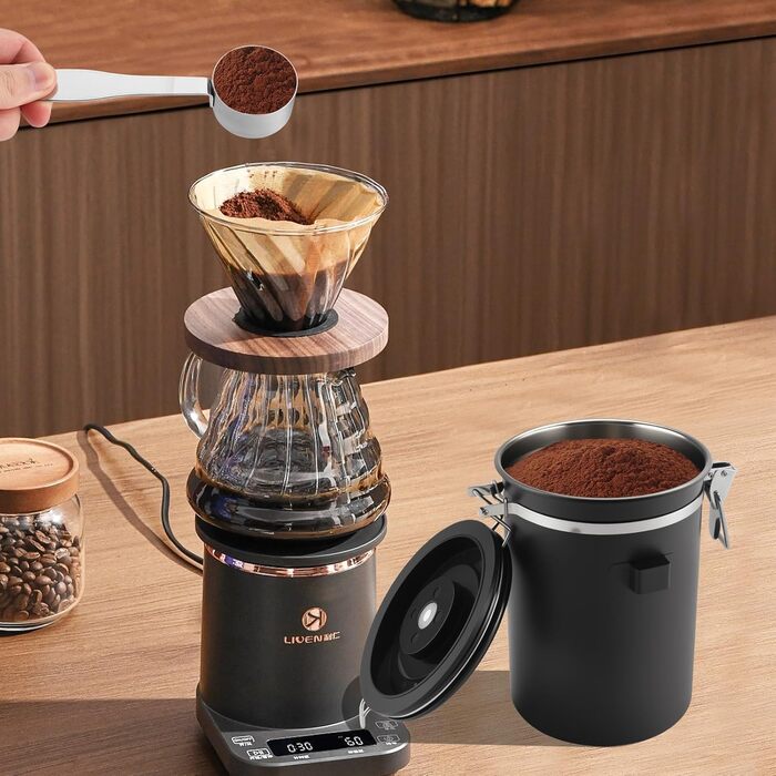 Герметичний контейнер для кави з нержавіючої сталі 304, 1,8 л, з ложкою та індикатором свіжості. Підходить для кави, чаю, горіхів, какао. Чорний колір.