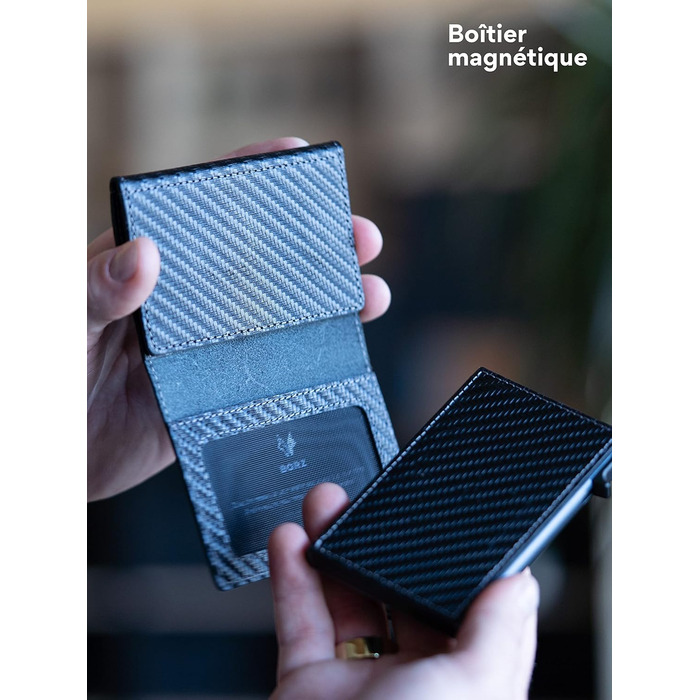 Стильне шкіряне портмоне MAXUS MAGNETIC 2 з відділенням для монет та AirTag, RFID захистом, для карток та грошей, синього кольору