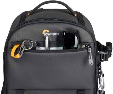 Lowepro Adventura BP 300 III: Рюкзак для камери з кріпленням для штатива, відділення для 13' ноутбука, чорний