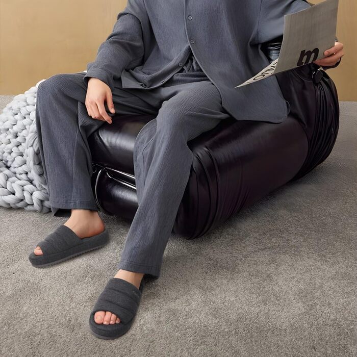 Чоловічі тапочки KuaiLu: стильні, з м'якою устілкою з піною пам'яті, для дому та вулиці, сірі, 46 EU