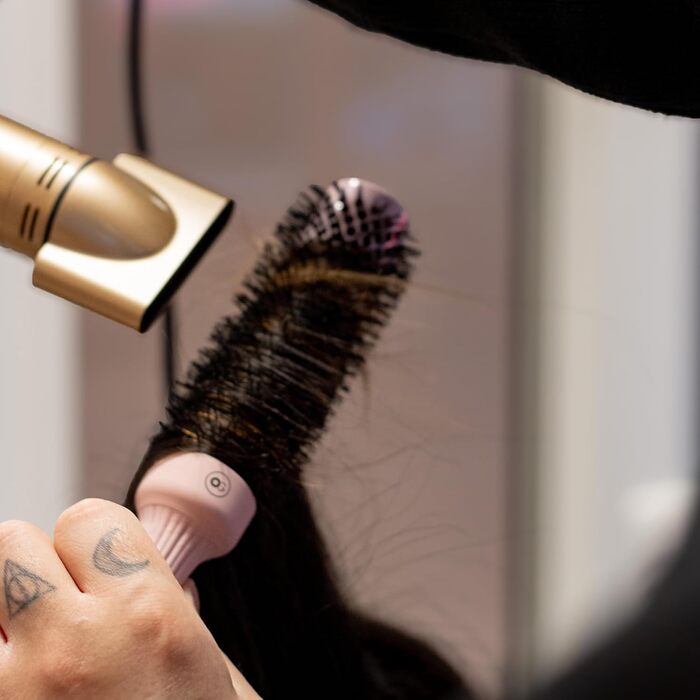 Кругла щітка Olivia Garden Expert Blowout Speed з керамічним покриттям для швидкої сушки волосся (білий & сірий, 35 мм)