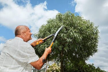 Садові ножиці Fiskars PowerGear X HSX92, антипригарне покриття, сталеві леза, 63 см, чорні/помаранчеві