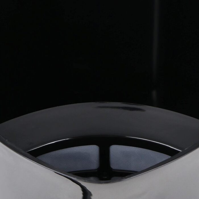 Електричний чайник Emerio WK-125130, 1.7 л, 2200 Вт, з нержавіючої сталі, без BPA, чорний/золотий