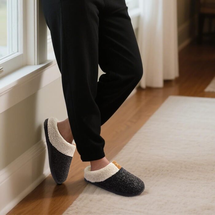 Тапочки домовик ULTRAIDAS жіночі, теплі, з плюшу, з пам'яттю форми, чорні (39 EU)