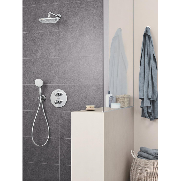 Grohe Tempesta 210 Showerhead, 26408000 (Chrome, with Shower Arm)