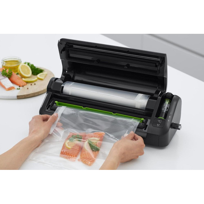 Вакууматор для продуктів FoodSaver FFS017X