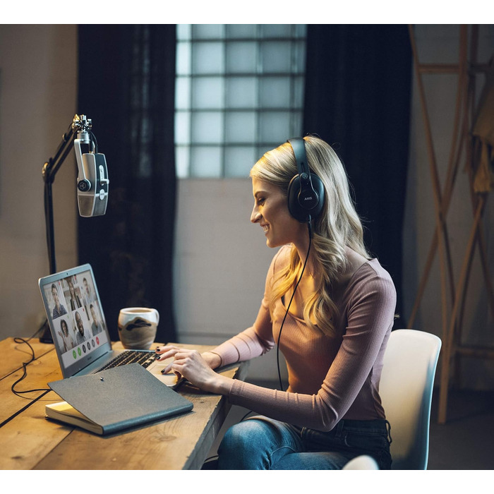 Мікрофон конденсаторний AKG Ara USB-C, для подкастів, відео, геймінгу та стрімінгу, синьо-срібний