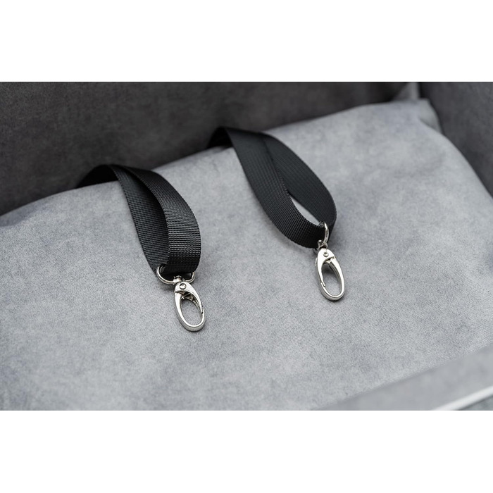 Автокрісло для собак Boutique Zoo | Зручне автокрісло для собак, котів та інших тварин | Для заднього сидіння або пасажирського сидіння | Автоматичне ліжко/сумка для собак | Поліестер, штучна замша | Колір: | Розміри: (L (57x50 см), Сірий / Чорний)