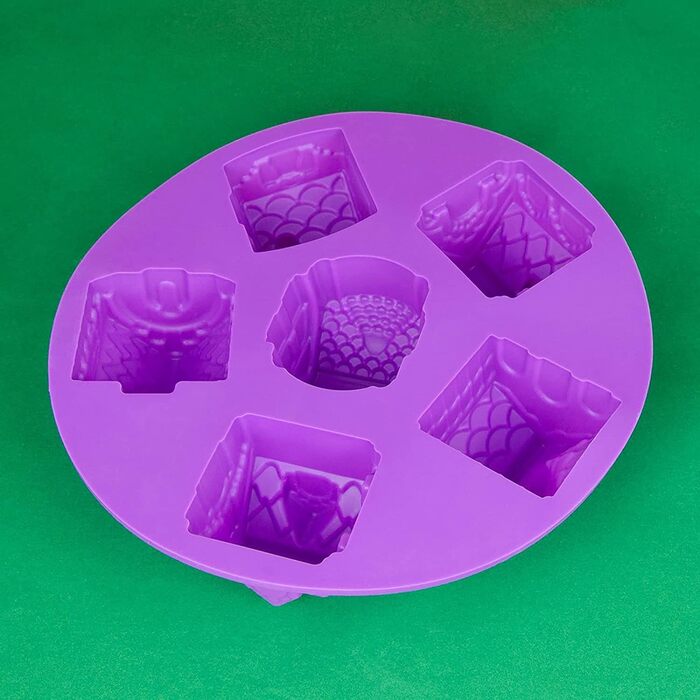 Silicone Mold Winter Village, Muffin Mold, Christmas Village, Gingerbread House, Muffin Mold, Cake Baking Mold, Muffin, Brownie, Candy, House, Cottages, Gingerbread, Gingerbread, Color: Purple