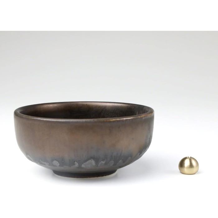 Asayu Japan Incense Holder - Zen - For 10cm Incense Sticks, Made in Japan, Traditional Ceramic Ash Catcher, Includes Detachable Brass Stand - For Yoga, Meditation, and Relaxation