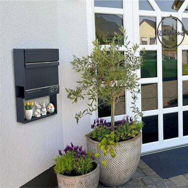 Поштова скринька Metzler Hermann Anthrazit RAL 7016 з газетницею та номерним знаком – персоналізована лазерним гравіюванням. Сучасна водонепроникна та антикорозійна поштова скринька