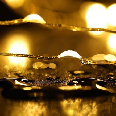 Льо́нточна світлодіодна гірлянда Gresonic 200/300 LED, струможиви́вна, для внутрішнього та зовнішнього використання, тепле біле світло