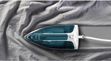 Tefal Express Power Iron Steam Iron with a powerful 185g steam burst, (XGlide Ceramic soleplate with three steam zones, 2400 Watt, drip stop, automatic steam quantity regulation) Durilium with lint remover
