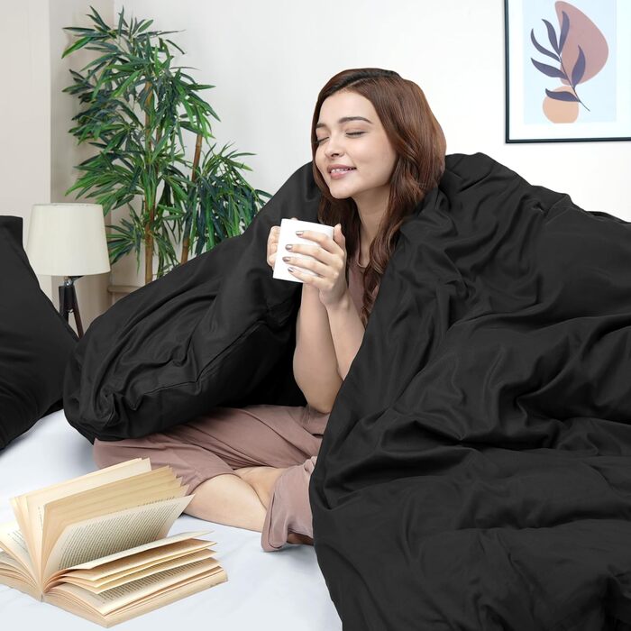 Комплект постільної білизни Utopia Bedding: ковдра 203x228 см, 2 наволочки, чорний, мікрофібра